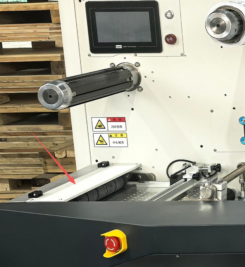 built-in-sheet-cutter.jpg built-in-sheet-cutter.jpg