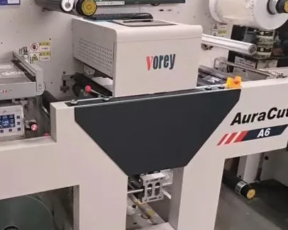 Double-layer transparent cutting just got easier.