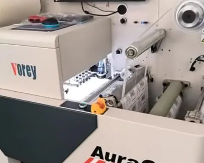 The A6 digital label die cutter is available with an optional built-in sheet cutter